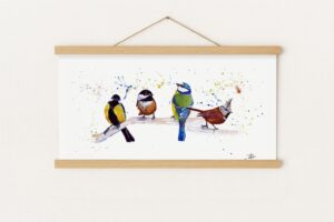 Douces Mésanges par Morgane Bouiller, Illustration oiseaux des jardins, tableau de mésanges avec cadre magnétique en bois naturel Illustration oiseaux des jardins, tableau de mésanges avec cadre magnétique en bois naturel