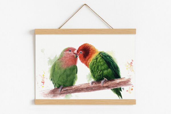 Tendre tropique, tableau oiseaux inséparables avec cadre magnétique en bois naturel Tendre tropique, tableau oiseaux inséparables avec cadre magnétique en bois naturel