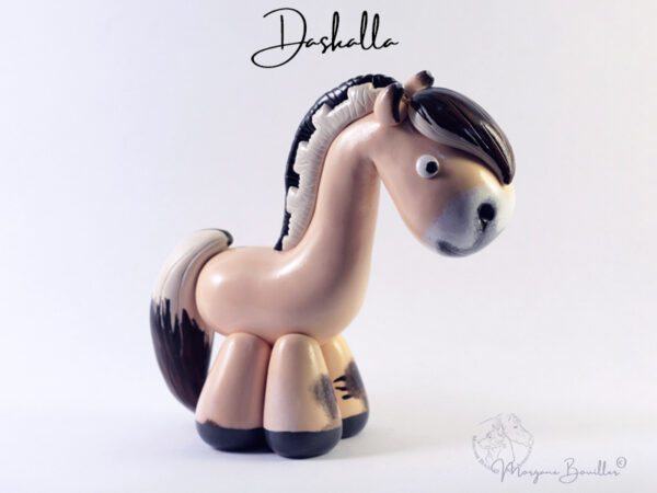 Daskalla - Talisman MYNIZ • Talisman | Statuette personnalisée de votre cheval